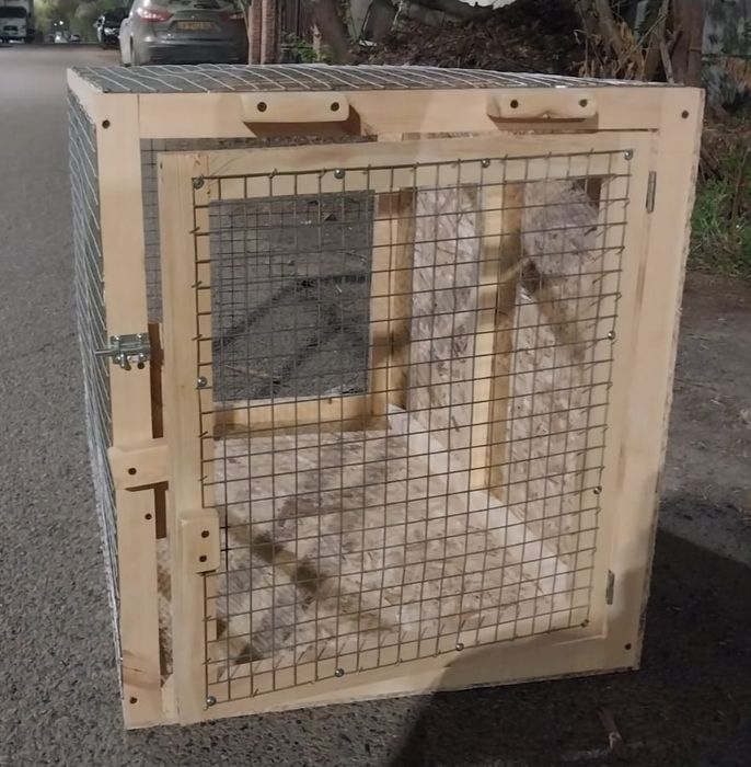 Клетка ,переноска для собак