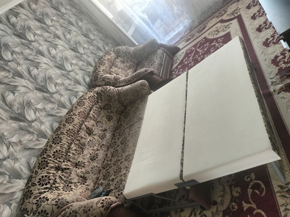 Уголок диван сост хороший