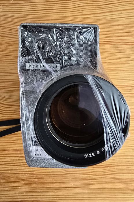 Ретро камера - Revere Model 119 8mm Power Zoom