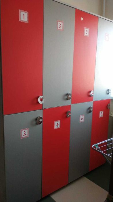 Продам шкафчики для раздевалки