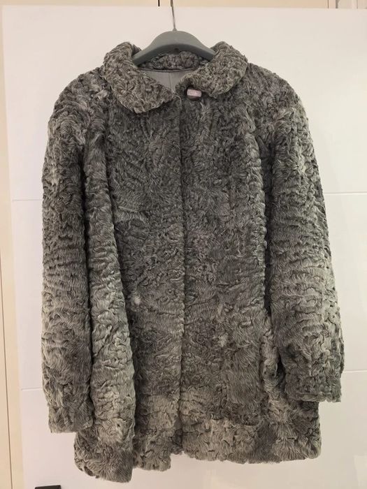 Haină vintage din blană, realizată în Italia – Annabella Pavial