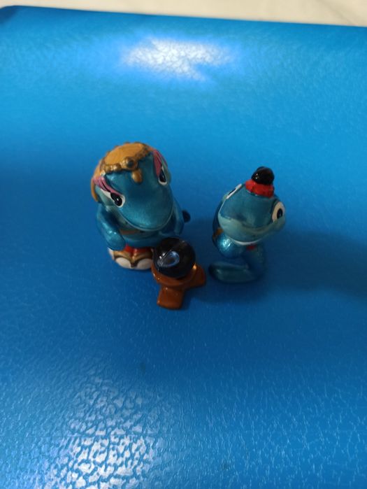 Акулы из киндера 90-х годов