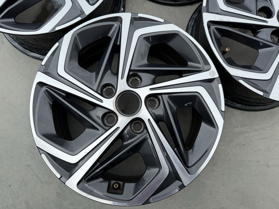 Set Jante aliaj originale R16 Hyundai i30 52910-G4600 Elantra Kona