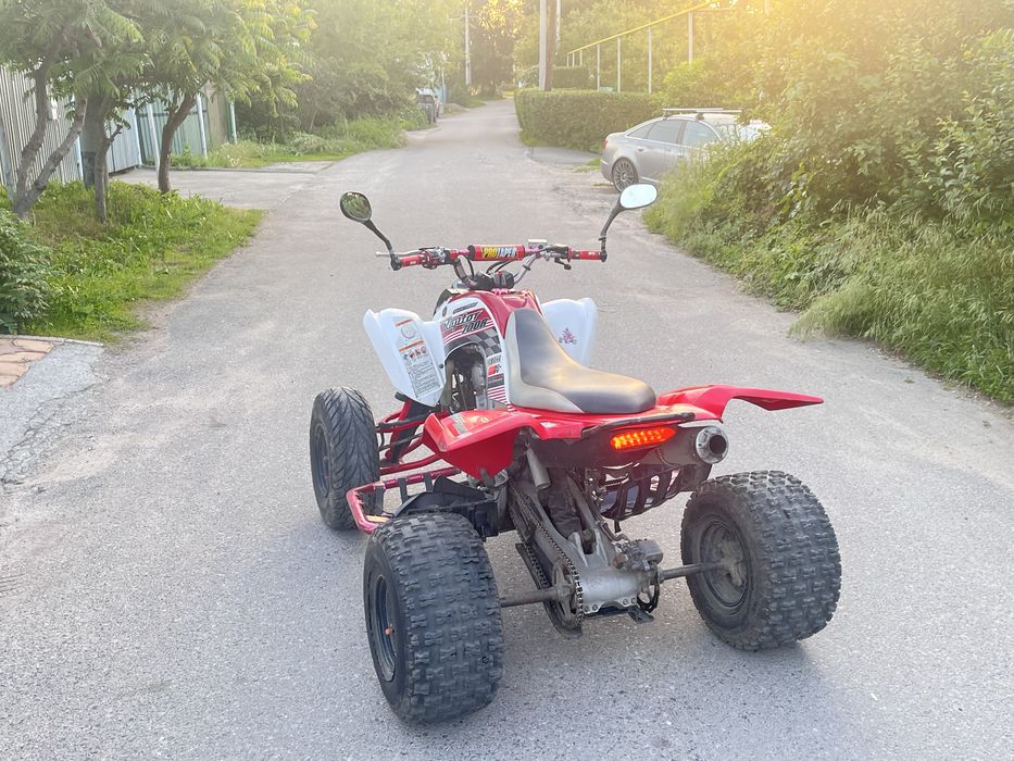 Yamaha raptor yfm700