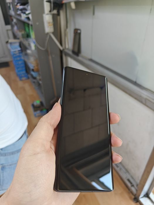 Motorola edge 50 12/512гб