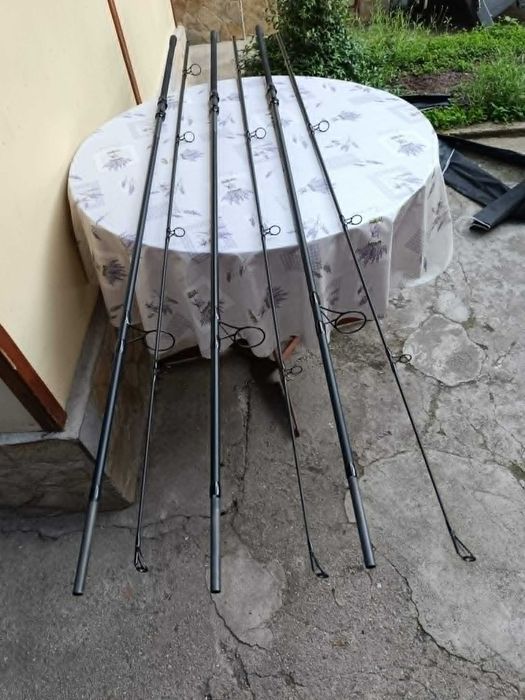 Въдици Avid Carp и Макари LF YF