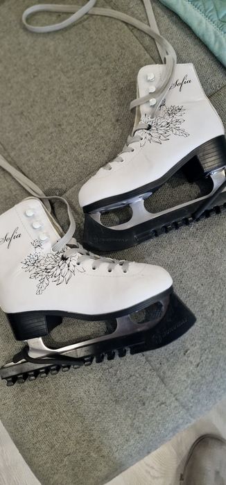 Коньки для девочки