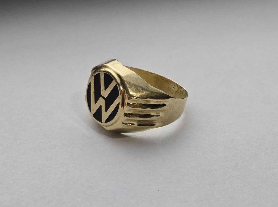 Златен мъжки пръстен 14 карата Volkswagen