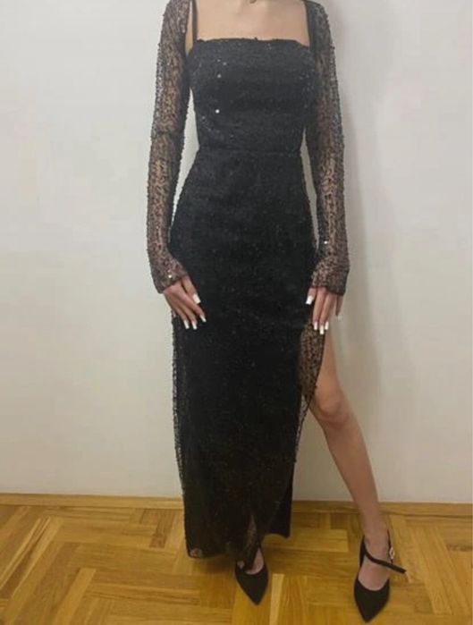 Rochie neagra cu paiete