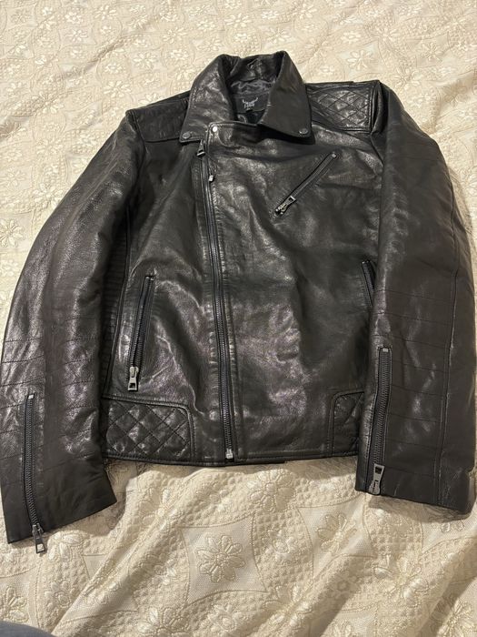 Кожаная куртка новая Nils deri