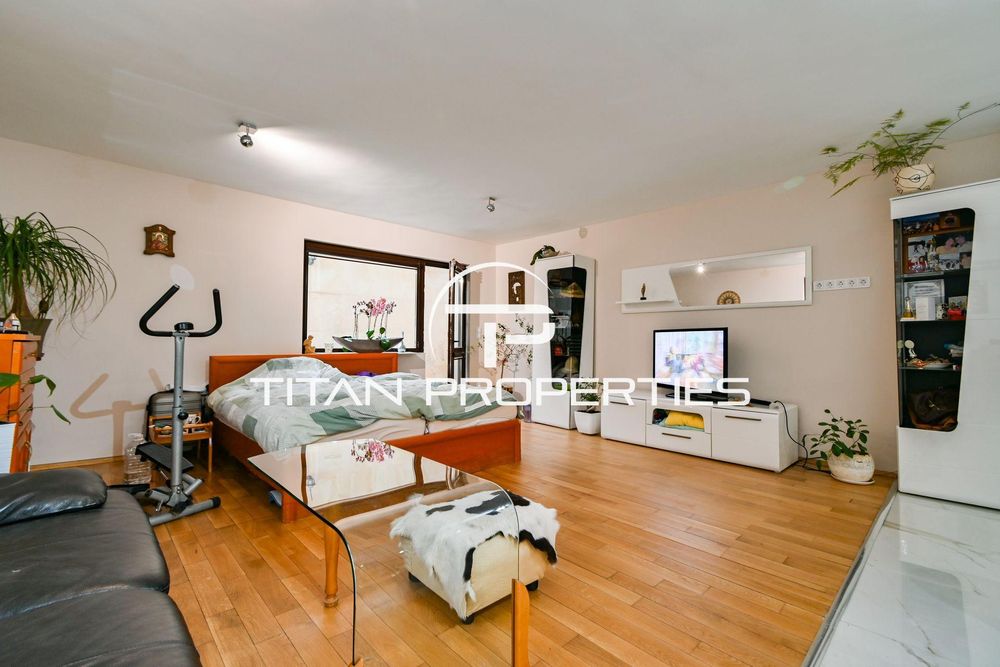 Продава се Едностаен апартамент в София, Витоша - 56 кв.м за 1275 €/кв.м - Снимка #4