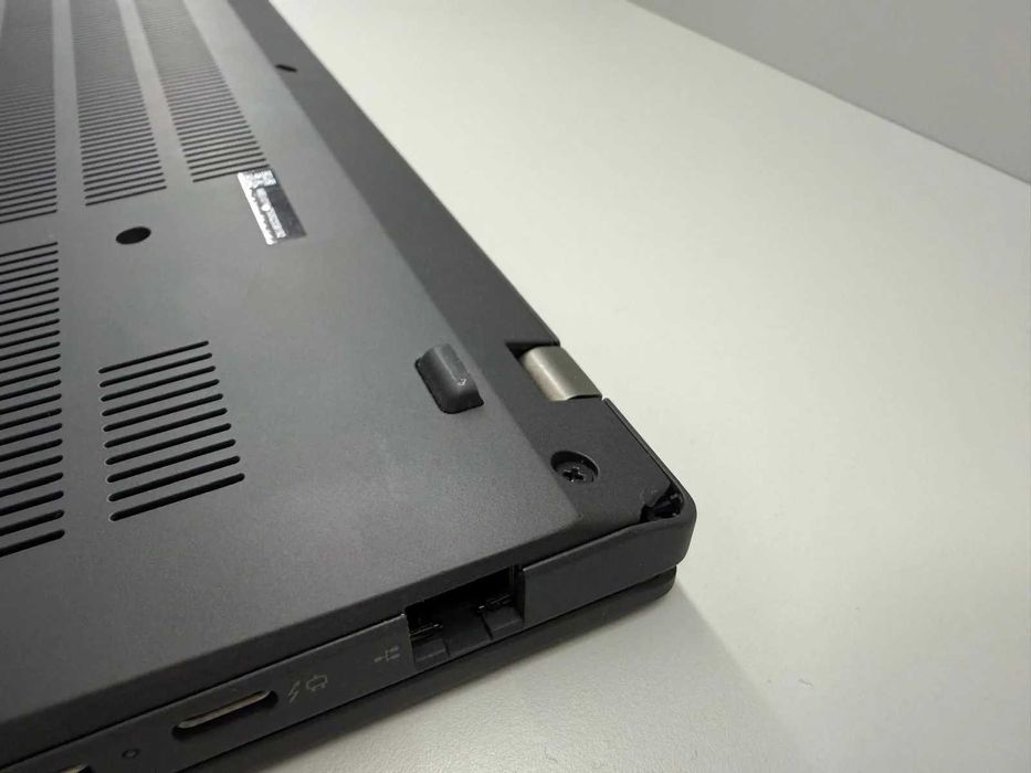 Laptop SH Lenovo Thinkpad T14 gen3 i5-1245U Ram 32Gb Ssd 512Gb baterie noua
