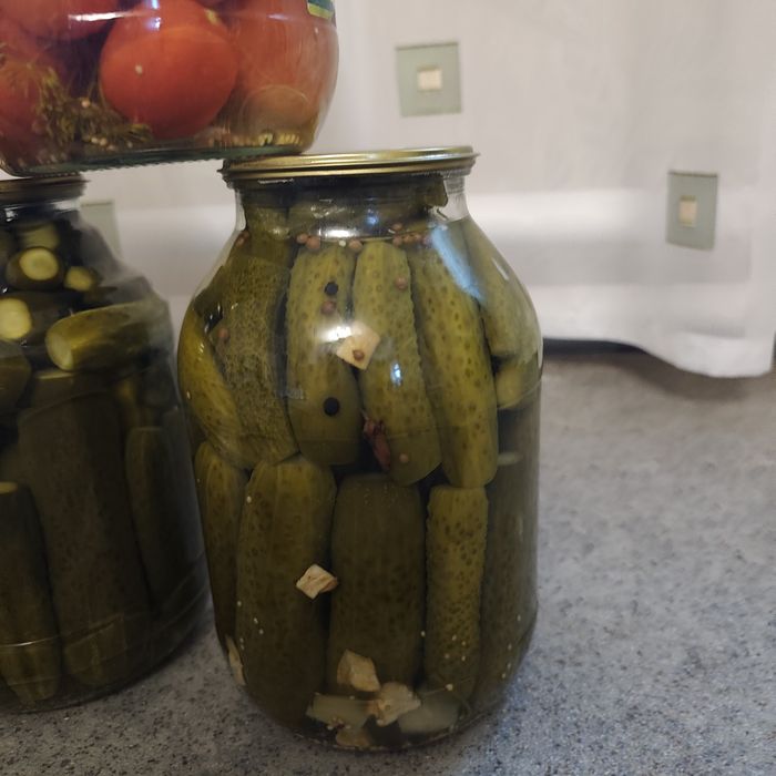 Продам соленые огурцы