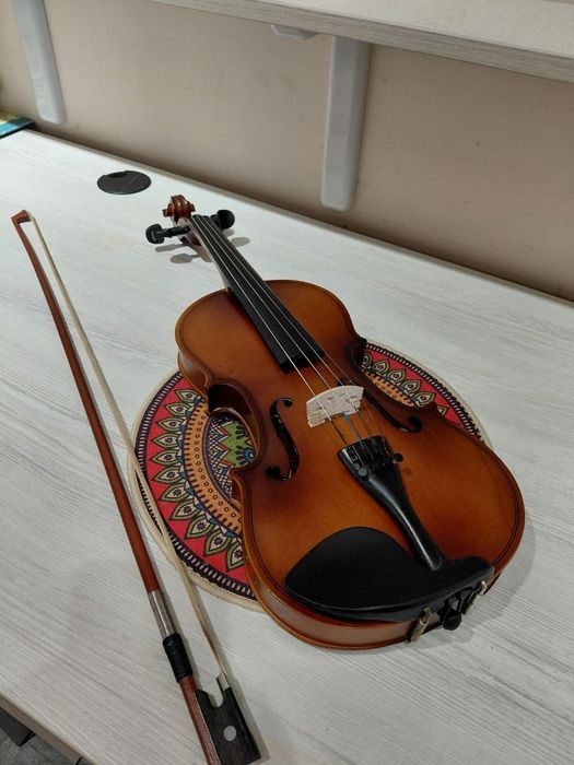 Продаётся скрипка Ravenny RV34