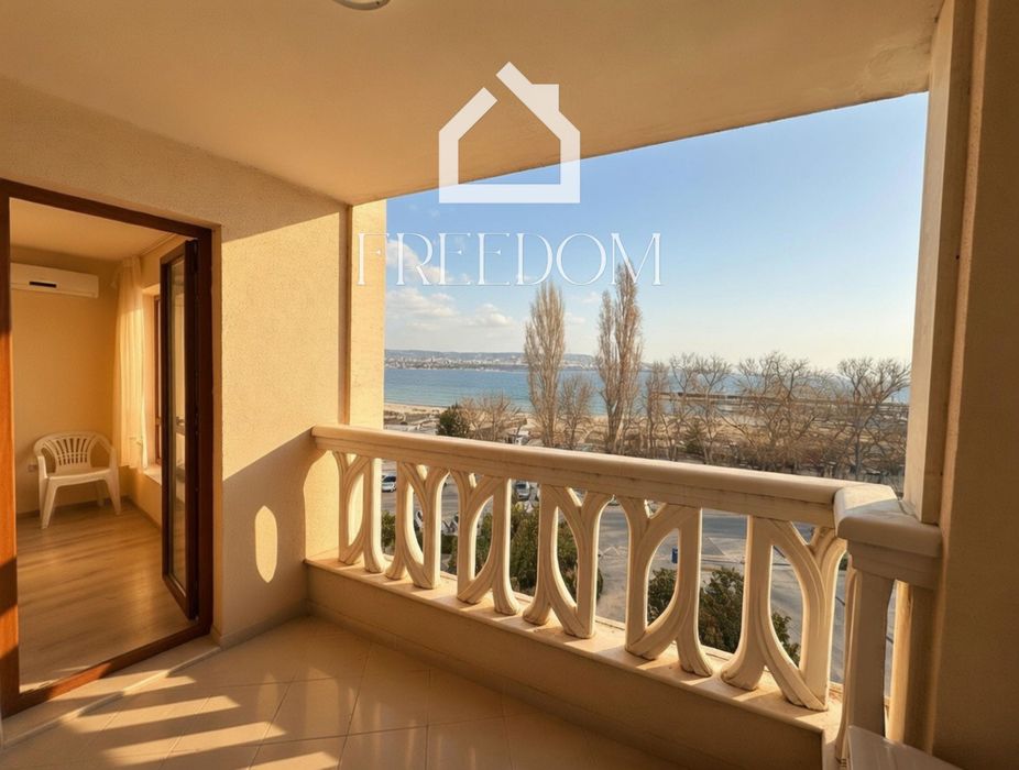 Двустаен апартамент с морска панорама, Варна, South Bay