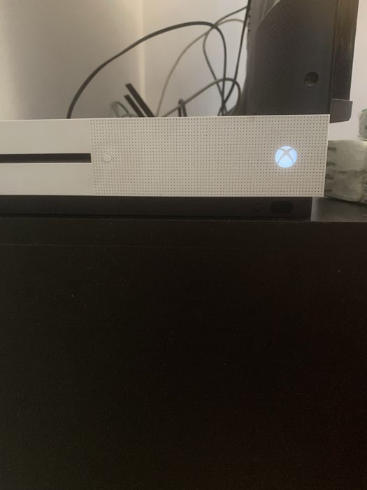 Xbox one S +13 game