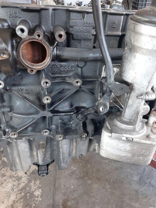 bloc motor  2.0 tdi cag audi a4 b8 a6 c7  03l023a