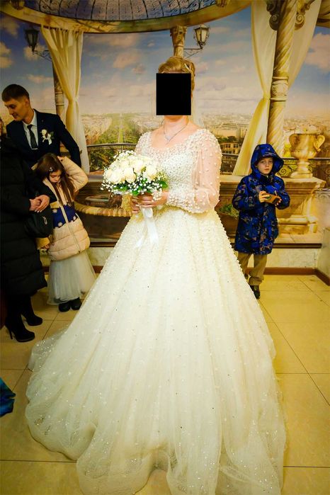 Свадебное платье