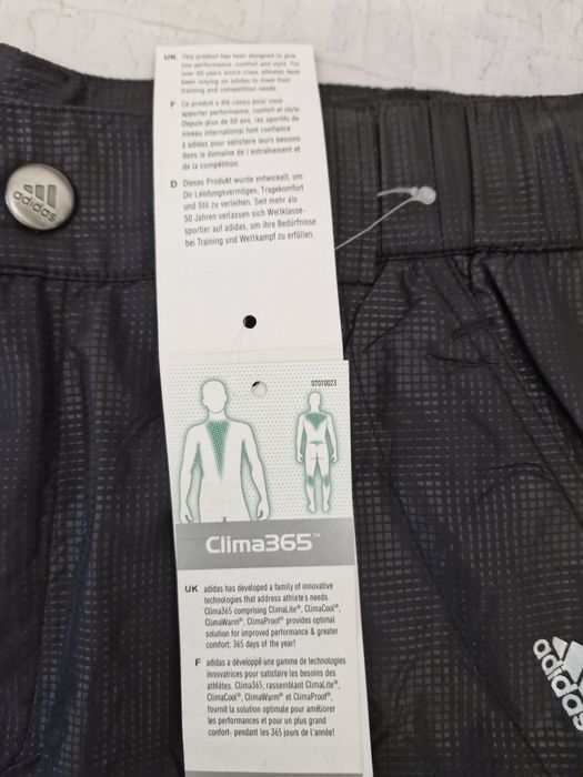 Брендовые шорты Адидас