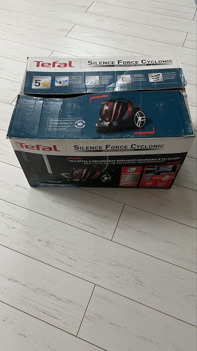 Пылесос Tefal. Рабочий.