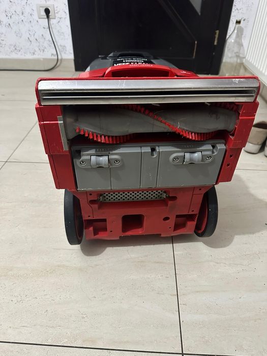 Aparat Profesional de curățat covoare RUG DOCTOR PRO