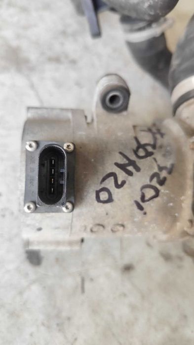 Pompa apa electrica + furtune BMW F30 N20 320i 328i 11517597715