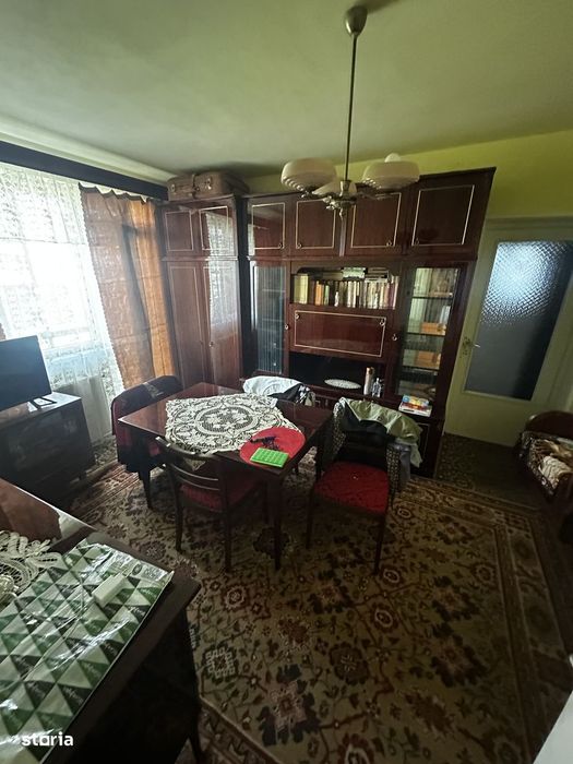 Apartament cu 2 camere de vanzare, Dealul Florilor, Dej