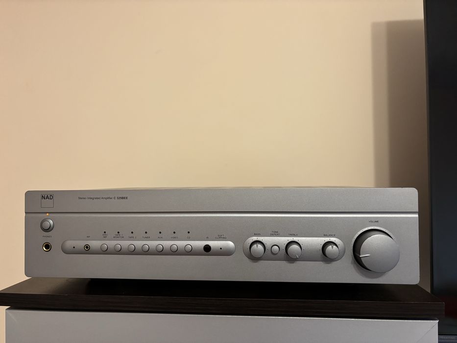Тонколони Jamo и Усилвател Nad c325