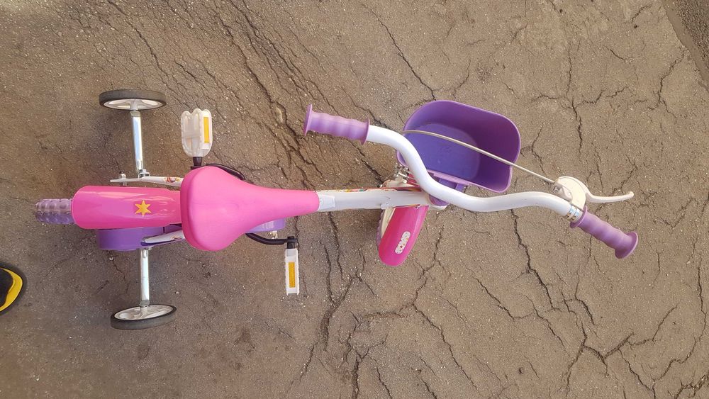 Vind bicicleta copil 6-8 ani impecabila