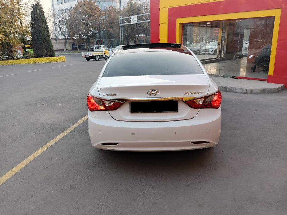Hyundai sonata 2012
