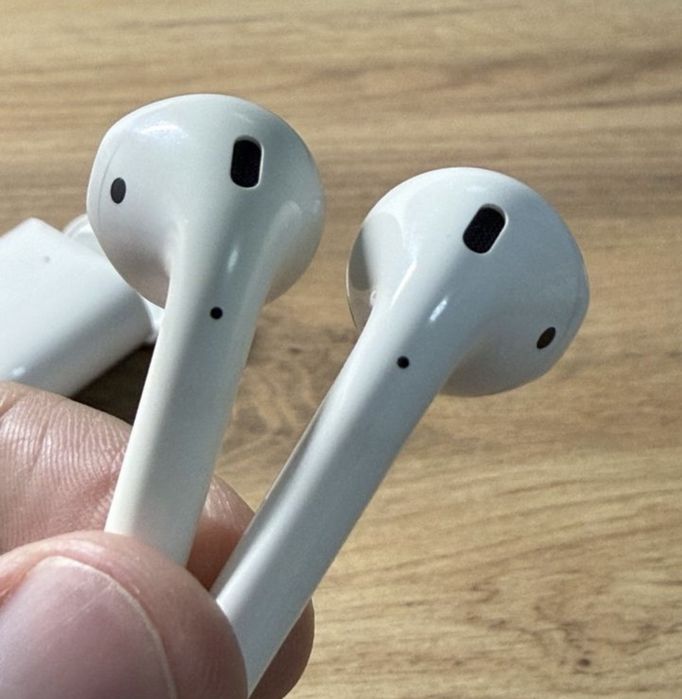 Airpods 2  оригинальные