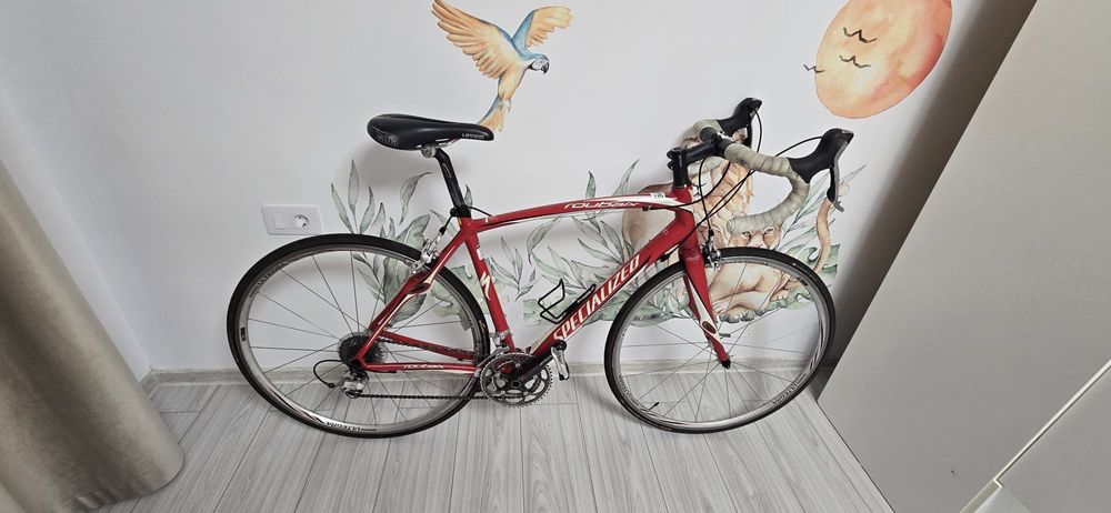 Vând Cursieră Specialized Roubaix (Cadru Full Carbon, Echipare Shimano Ultegra)