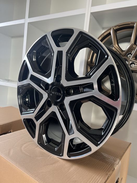 Jante noi R18 Arceo LT-2 5x120 pt Volkswagen Transporter Amarok M