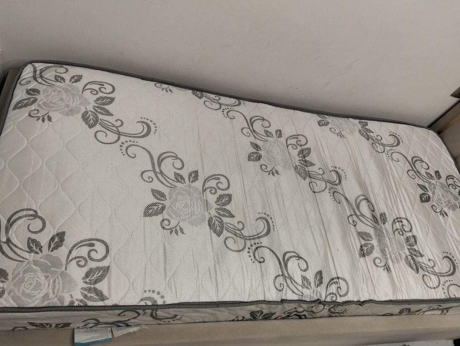 Продам матрас 90*200 ортопедический