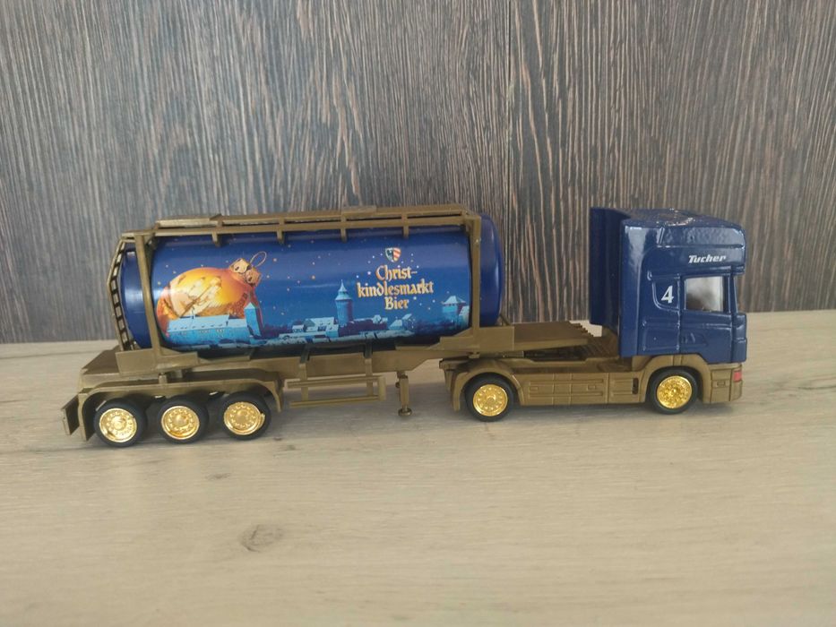 Метален камион SCANIA 1/64 !!!