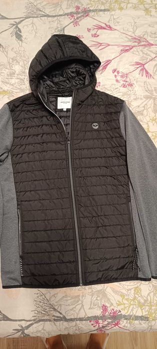 Яке Jack & Jones  размер М