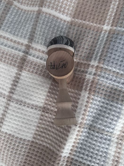 kendama log sudios cu tama dao