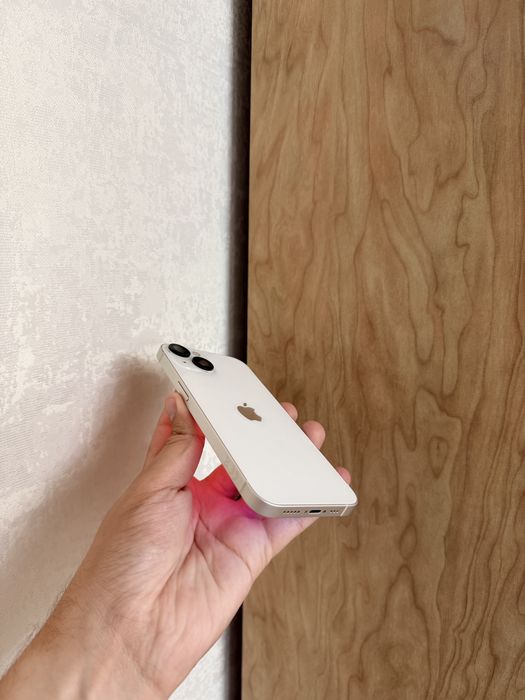 iPhone 13/128Gb - В идеальном состоянии