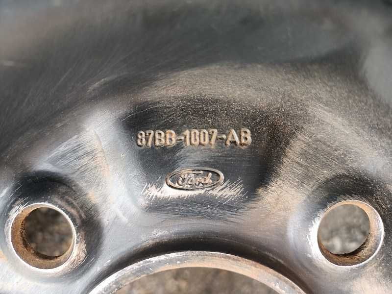 Продам оригинальные металлические диски на Ford