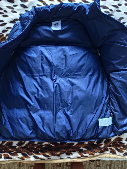 NIKE sportswear Елек "Club"