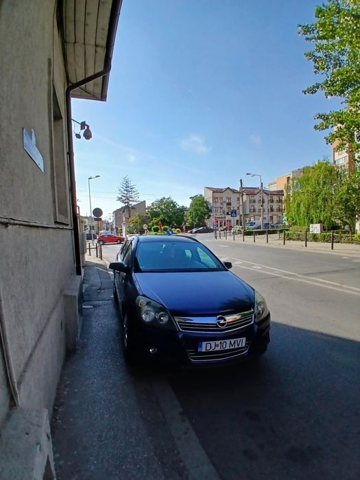 Vând Opel Astra h 1.9cdti 150cp