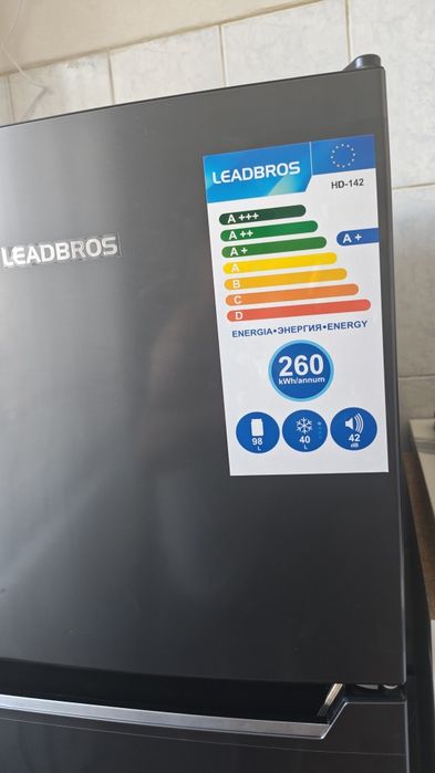 Продам холодильник LEADBROS
