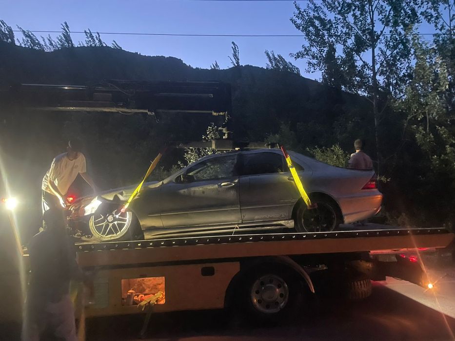 Эвакуатора Манипулятора сиежающий флатформа