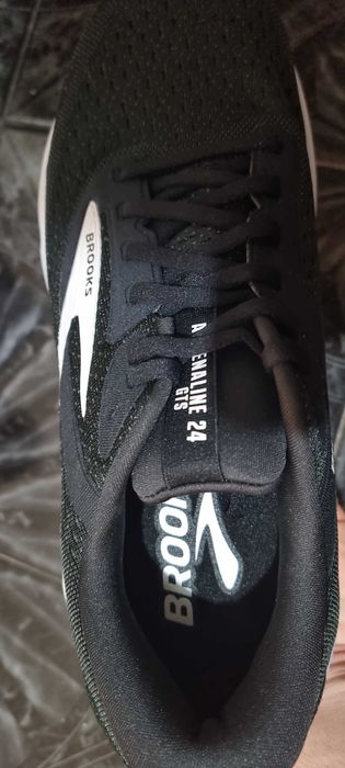 Спортни обувки- Brooks Adrenaline GTS 24