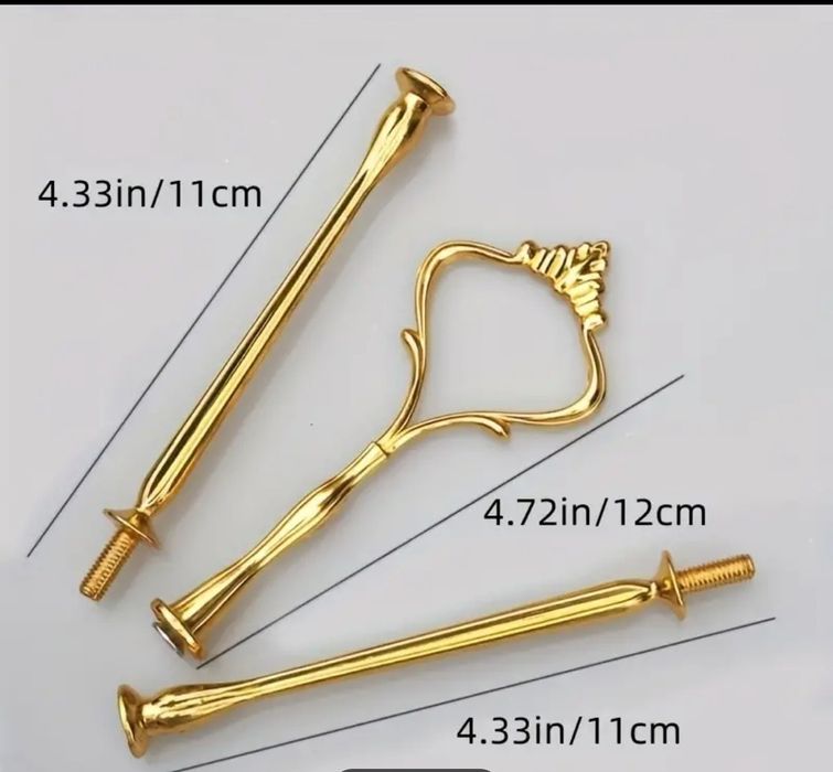 Matriță pentru suport prajituri