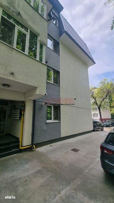 Piata Resita - apartament modern 3 camere