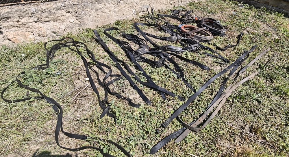 Продавам чифт амуниция!