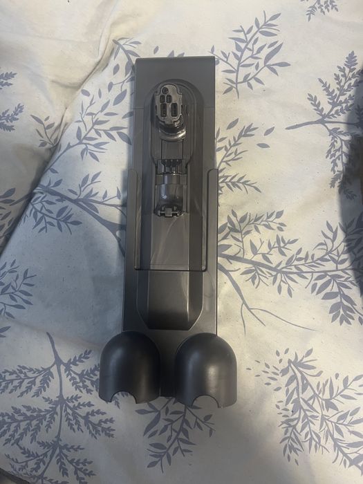 Accesori ,perie dyson gen5 si cot,teava,suport perete