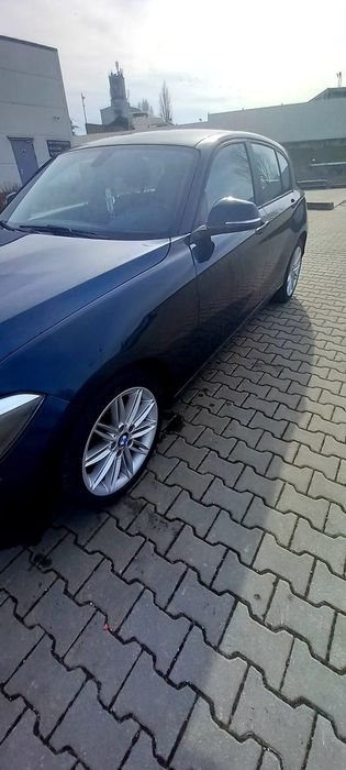 Vând BMW 116d.F20
