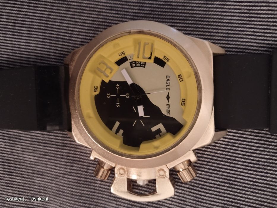 Часы новые Китай